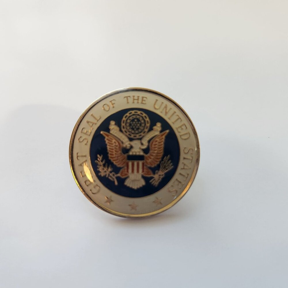 Vintage Pinnacle Designs Great Seal Of The United States Lapel Pin